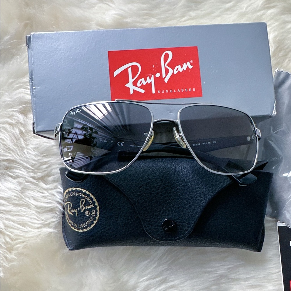 Ray-Ban Gunmetal Grey lens 60 Unisex